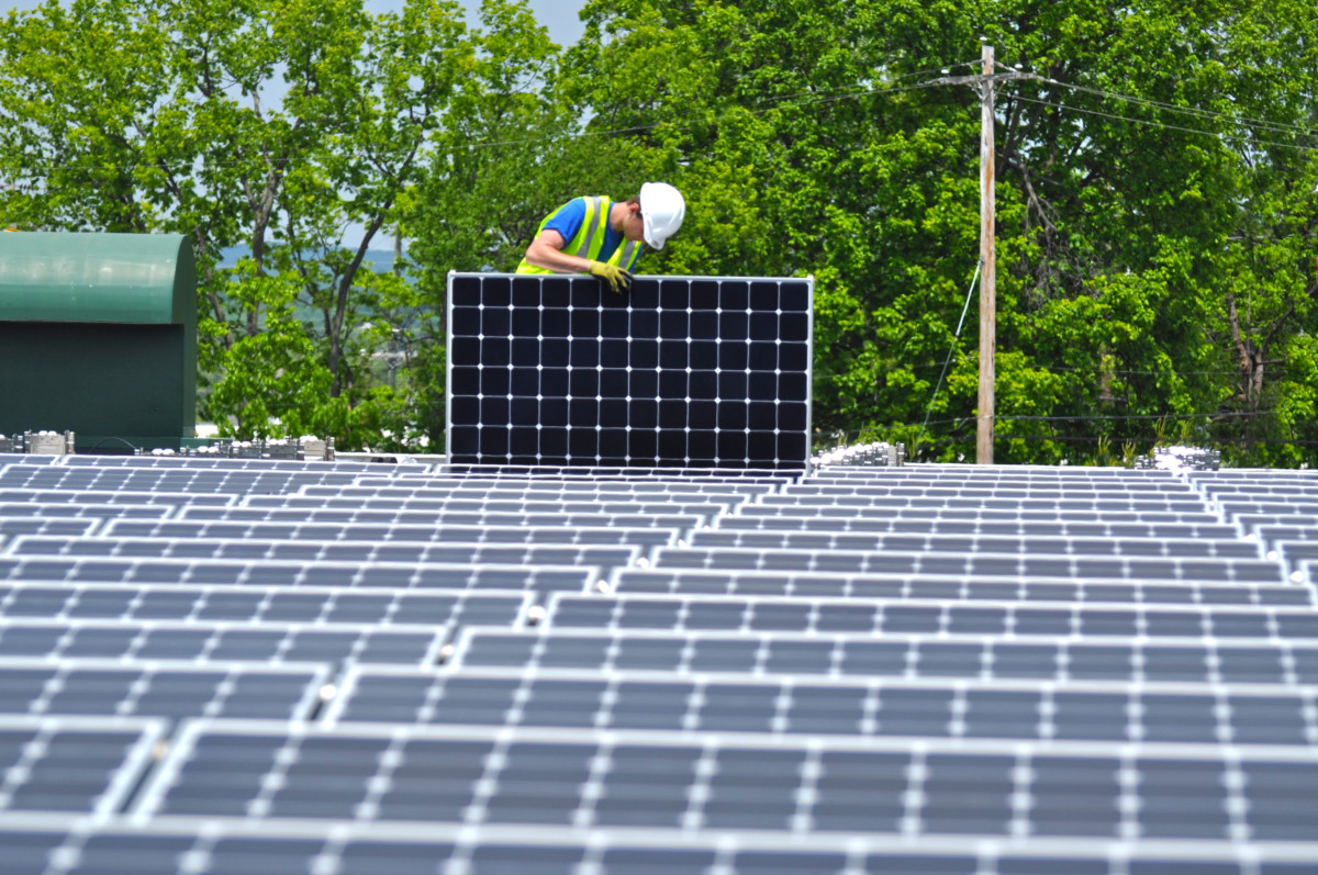 A closer look at Commercial Solar Panel Installation Costs In Pennsylvania